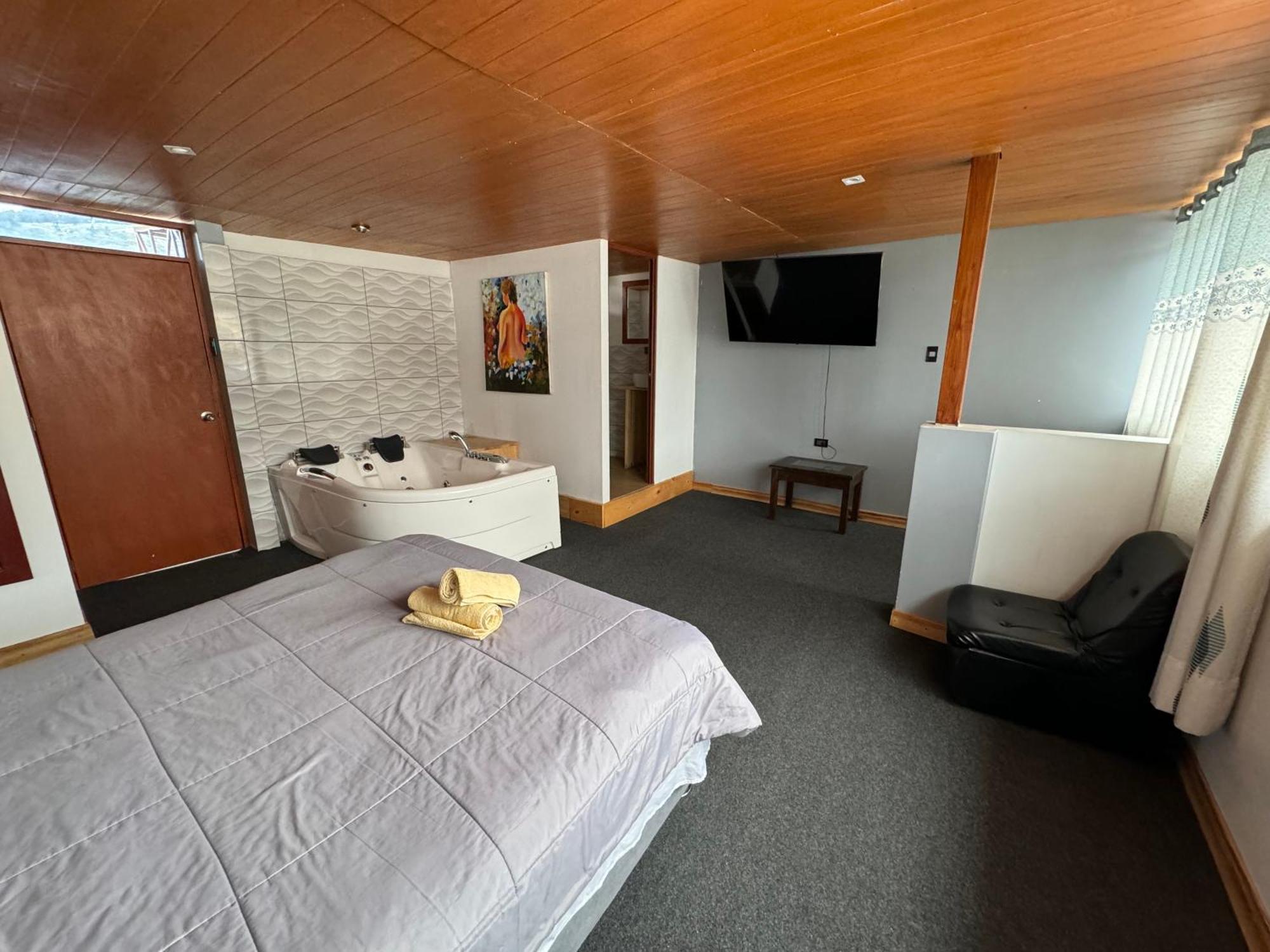 Hotel Alpamayo Guest House Huaraz  Exteriér fotografie